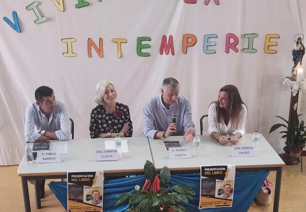 FOTO PRESENTACI&Oacute;N DEL ACTO