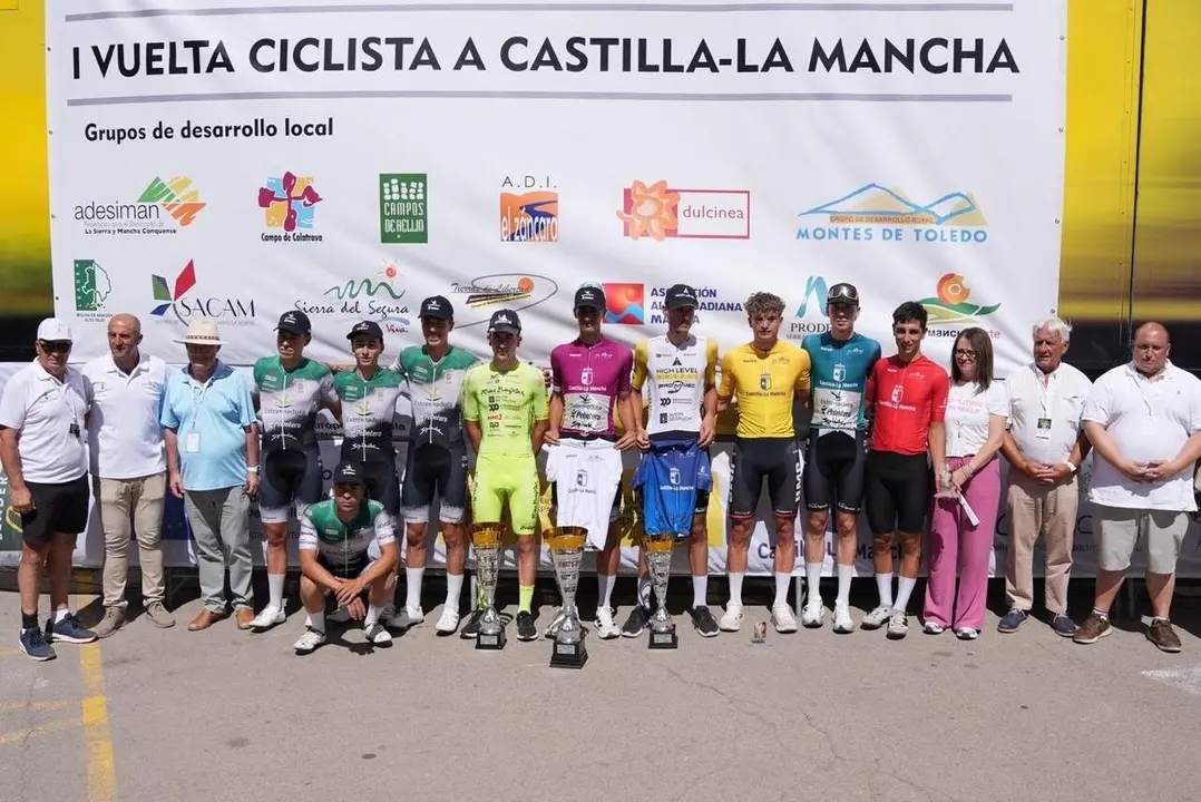 Podium Vuelta CLM etapa 5