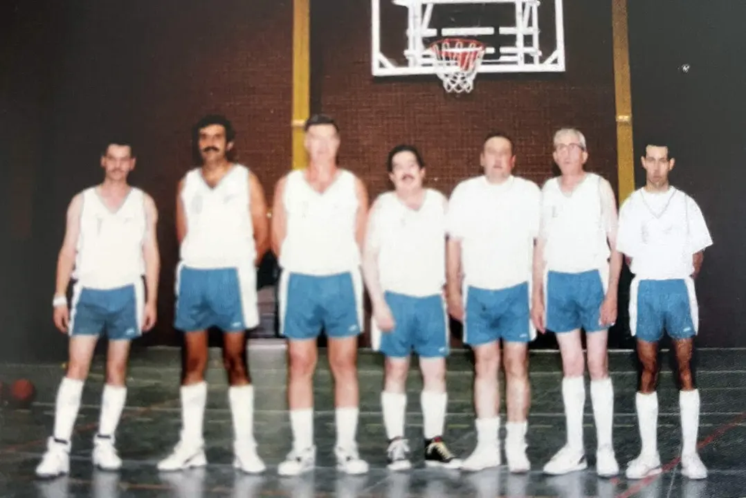 1 grupo 76 