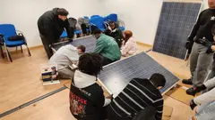 Alumnado del curso de placas fotovoltaicas Alc&aacute;zar de San Juan
