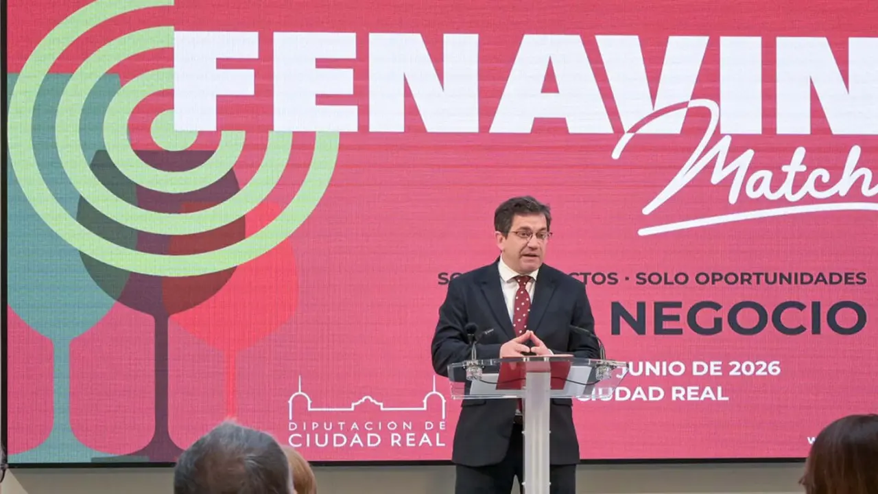 d9e6a2a05bc9026245e99175b4dbc8b7_XL