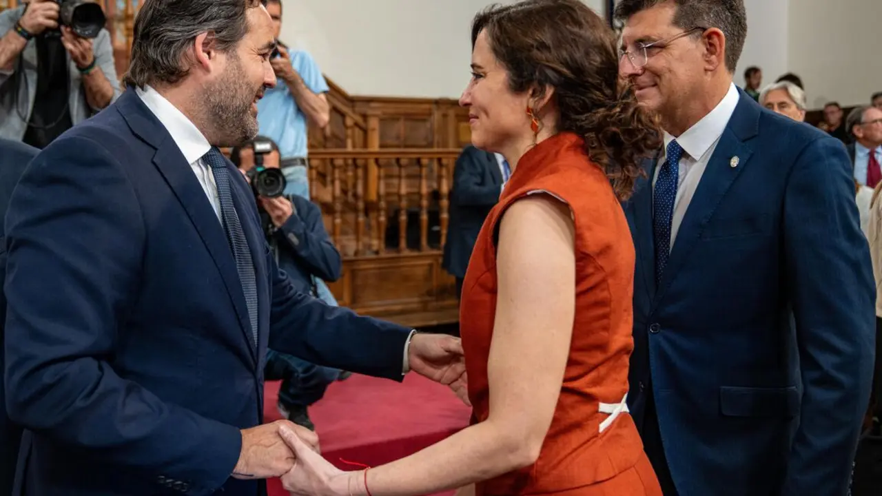 02ca27a2-c79f-4782-be71-2409f206ab03