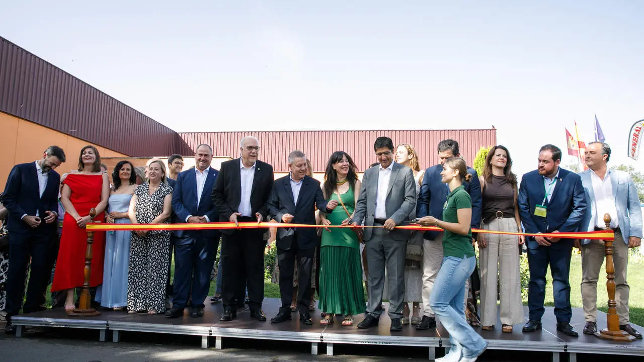 inauguracin-de-la-64-feria-nacional-del-campo-fercam-en-manzanares_55353391067_o