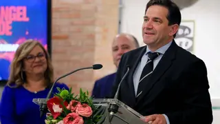 511045bd606e73600ff9101ede9e0a41_2_XL