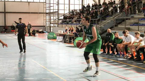 jugada2semifinalbaloncestocriptanavsbasketcervantes