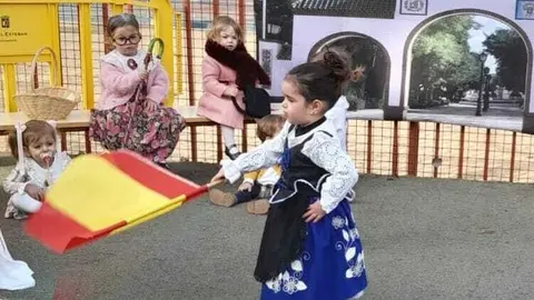 Escuela Infantil,capitana