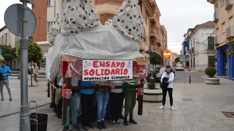 ensayo solidario costaleros santo entierro (7)