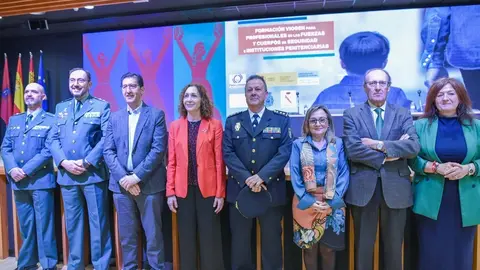 39cbec347225b2c21c5ceb40381af16c_3_XL