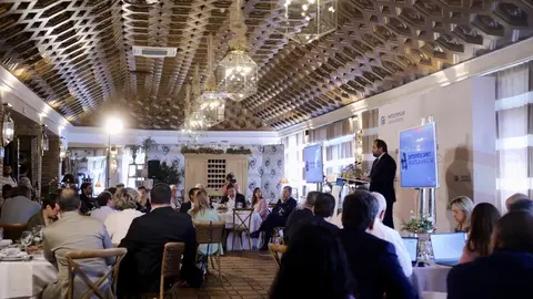 N&uacute;&ntilde;ez encuentro con medios comunicaci&oacute;n  (3)