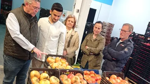 FOTO LUCAS TORRES EN EMPRESA HORTOFRUTICOLA EN HERENCIA