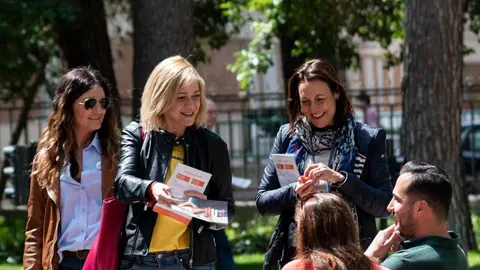 20230521_Picazo reparte programa CS