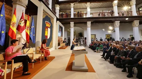 53032222709_fdb30ce97f_c