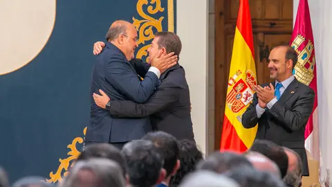 Toledo, 11 de julio de 2023.- El presidente de Castilla-La Mancha, Emiliano Garc&iacute;a-Page, preside acto de toma de posesi&oacute;n de los consejeros del nuevo ejecutivo auton&oacute;mico. (Fotos: A. P&eacute;rez Herrera // JCCM)
