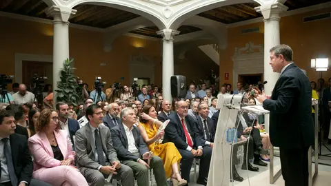 toma-de-posesin-de-la-delegada-de-la-junta-en-la-provincia-ciudad-real_53042635306_o