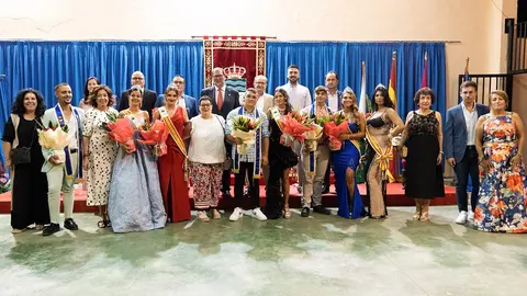 coronacionypregonfotofamilia