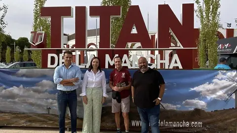 5715DED2-BEB5-DE94-40A7E733BF5C8558