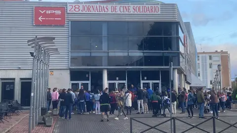 CINE SOLIDARIO INFANTIL