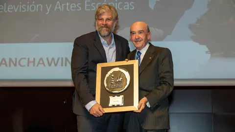 Ra&uacute;l Cimas, Premio Solidario 2023 en categor&iacute;a de 'Cine, Televisi&oacute;n y Artes Esc&eacute;nicas'