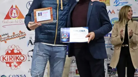 409414628_855627432971398_2131825388498225917_n