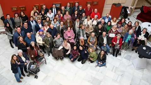 b04d286650a4c505736d59aec4e6c694_2_XL