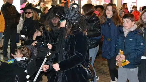 DESFILE DEL ENTIERRO DE LA SARDINA 2023 CARNAVALC&Aacute;ZAR (20)