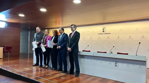 WhatsApp Image 2024-02-16 at 12.52.28