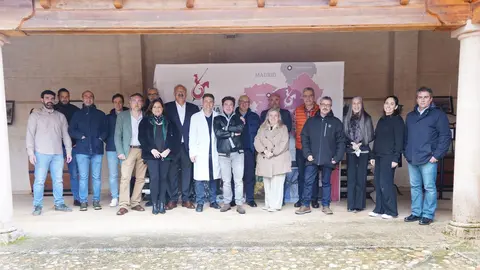 Foto de familia del jurado catador