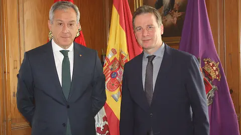 20240313 FOTO VISITA EUROCAJA RURAL A LA DIPUTACI&Oacute;N BURGOS