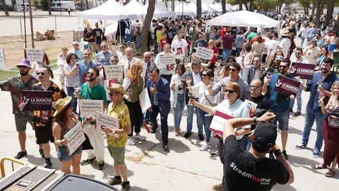 Brindis 'D&iacute;a Vino DO' en Daimiel
