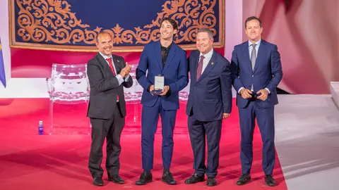 Toledo, 31 de mayo de 2024.- El jefe del Ejecutivo auton&oacute;mico, Emiliano Garc&iacute;a-Page, preside el acto institucional del D&iacute;a de Castilla-La Mancha que se celebra en el Palacio de Congresos &acute;El Greco&acute;. (Fotos:  A. P&eacute;rez Herrera //  JCCM)
