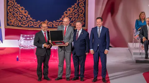 Toledo, 31 de mayo de 2024.- El jefe del Ejecutivo auton&oacute;mico, Emiliano Garc&iacute;a-Page, preside el acto institucional del D&iacute;a de Castilla-La Mancha que se celebra en el Palacio de Congresos &acute;El Greco&acute;. (Fotos:  A. P&eacute;rez Herrera //  JCCM)
