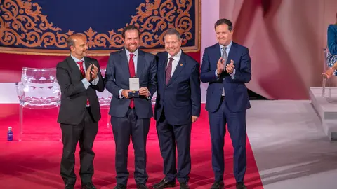 Toledo, 31 de mayo de 2024.- El jefe del Ejecutivo auton&oacute;mico, Emiliano Garc&iacute;a-Page, preside el acto institucional del D&iacute;a de Castilla-La Mancha que se celebra en el Palacio de Congresos &acute;El Greco&acute;. (Fotos:  A. P&eacute;rez Herrera //  JCCM)