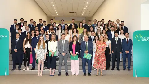 20240701 FOTOGRAF&Iacute;A FAMILIA ACTO BIENVENIDA ALUMNOS PR&Aacute;CTICAS