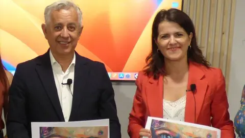 Dr. Villal&oacute;n y Mar&iacute;a Jes&uacute;s Pelayo