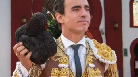 5cc49359-d1af-4236-976f-c28df93dd6d3