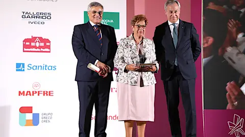 20240926 FOTO ENTREGA PREMIO INSTITUCI&Oacute;N SOCIAL PREMIOS FEDETO