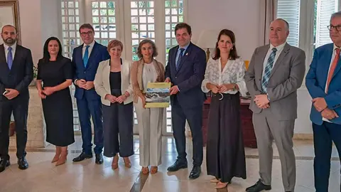 d492193f3f2a2e42c32826d68492285d_XL