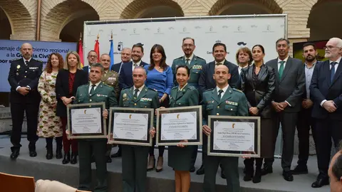 Blanca Fern&aacute;ndez en homenaje Guardia Civil 1