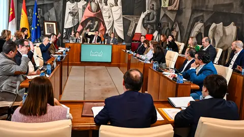 c9d560947980f5006b1f075d97141447_XL