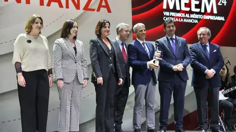 469278192_985044900317501_4914891484039704371_n