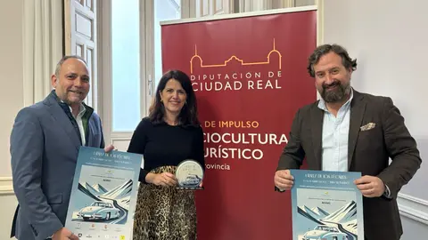 d106ef89c3a6a3f8bd2ba8064076995d_XL