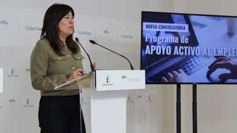 Blanca Fern&aacute;ndez presentaci&oacute;n plan empleo 1