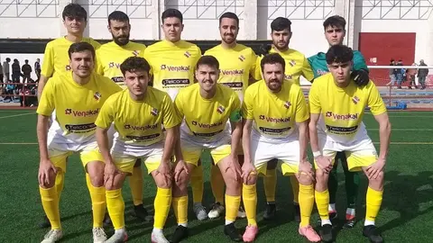 Foto Atl&eacute;tico Puertollano vs Alc&aacute;zar CFD