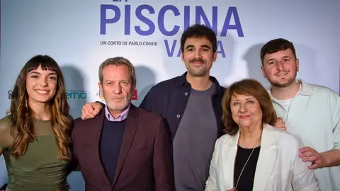 Photocall La piscina vac&iacute;a en Cine Embajadores