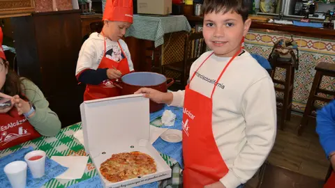 taller de pizzas infantil en las Cancelas (24)