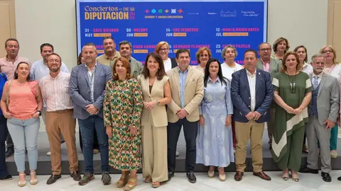 277695b089d4ce56664361ad7eb0405f_XL