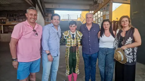 4be89b2817d259a077820bd130b4fa62_2_XL