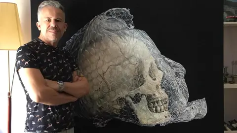 Luis Ib&aacute;&ntilde;ez