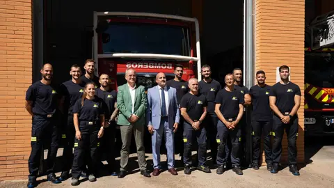 visita parque Puertollano- nuevos bomberos agosto 2025 (1)