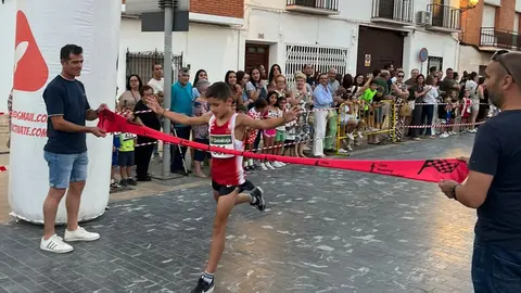 CARRERAS INFANTILES LOS CHARCONES MIGUEL ESTEBAN 2